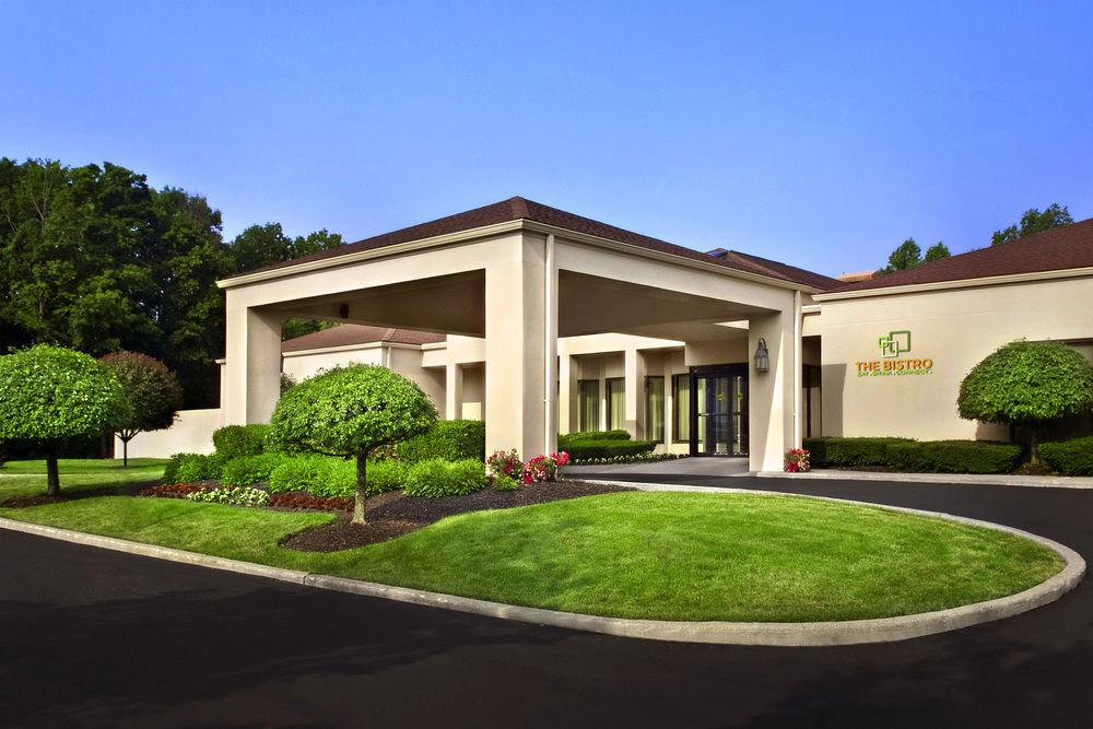 Courtyard By Marriott Poughkeepsie Hotel Exterior photo